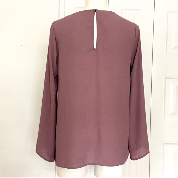 LUSH crisscross oversized hi lo bell sleeve top XS - Picture 3 of 4